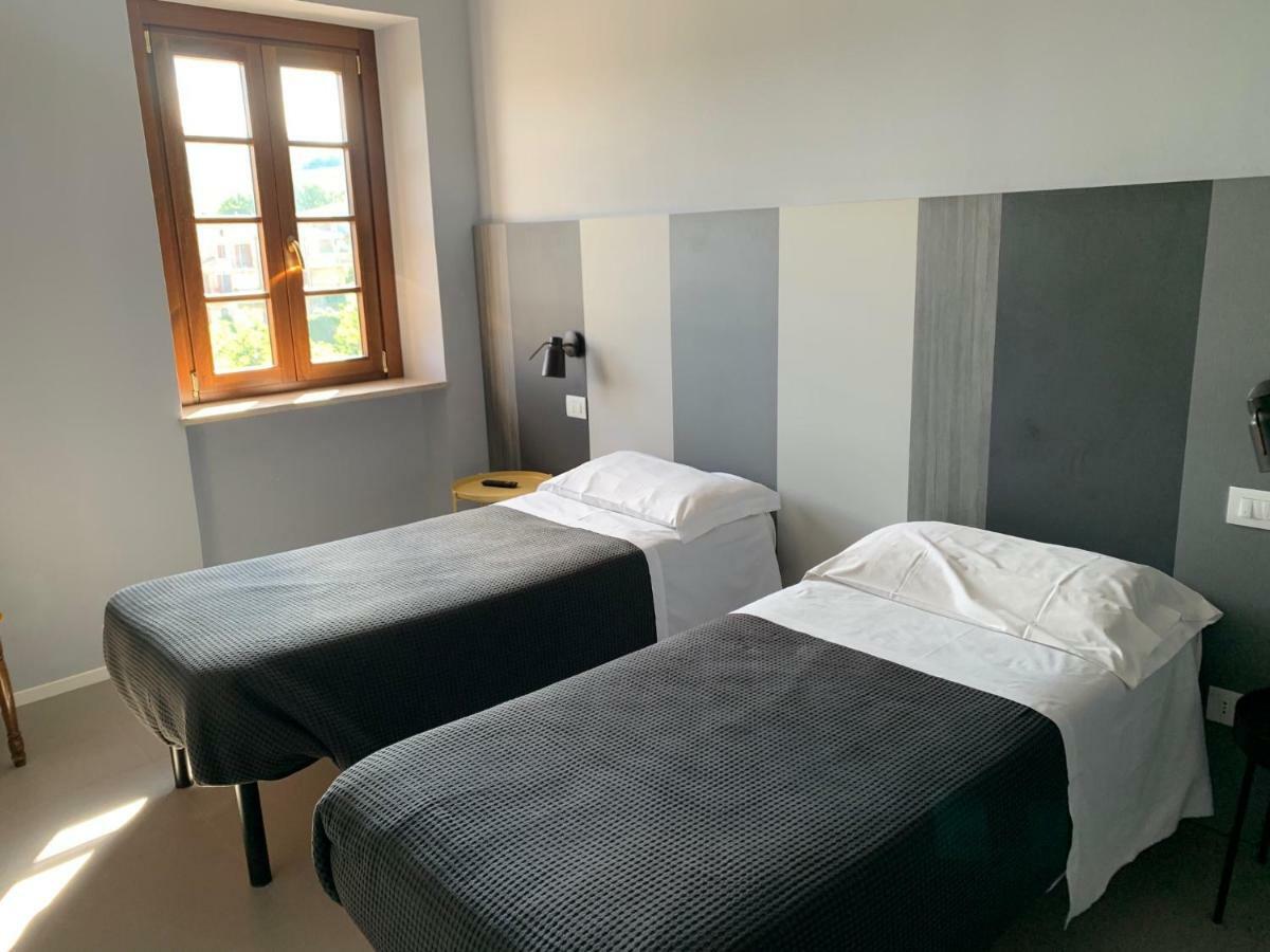 Locanda Della Posta Castelplanio Exteriör bild